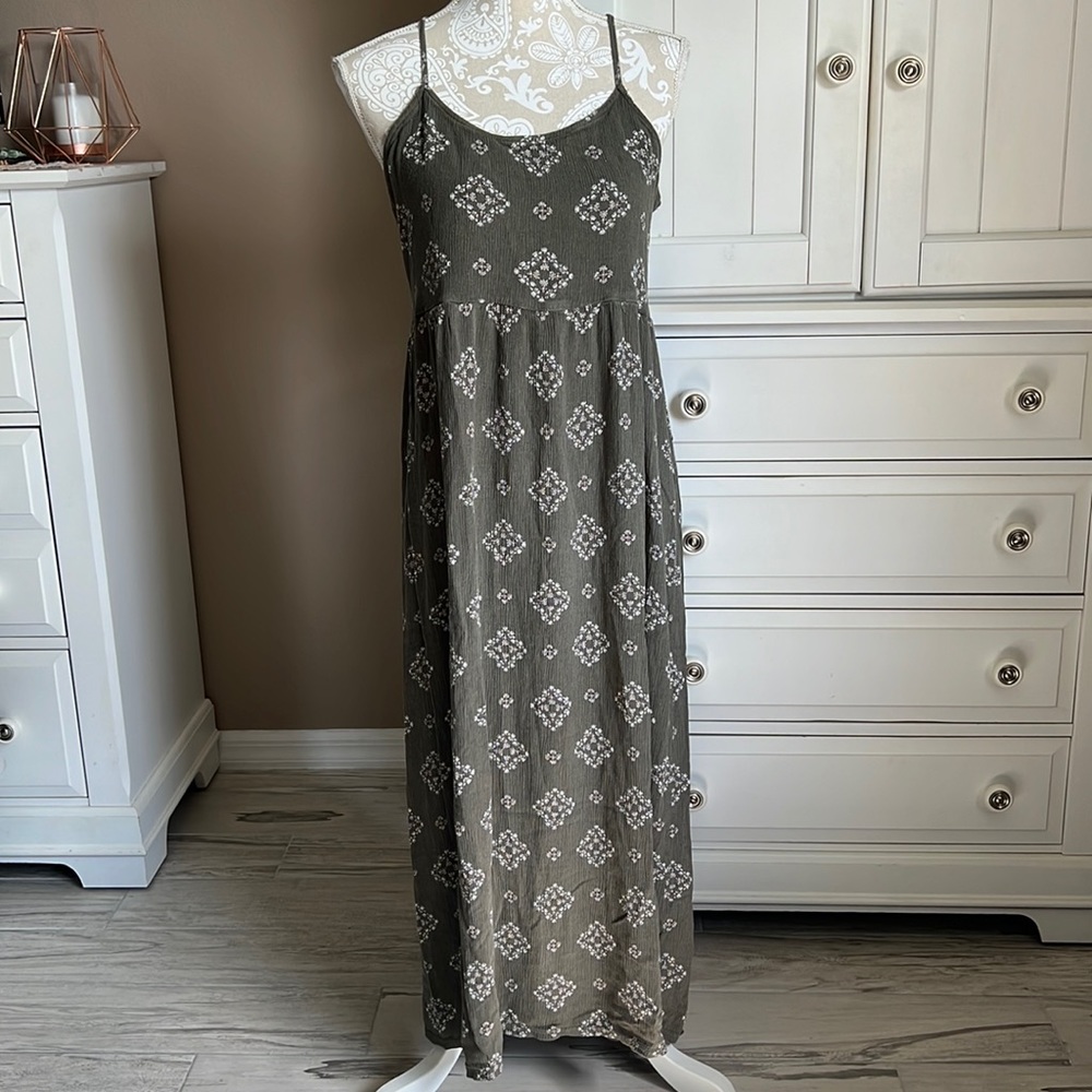 • SO green floral maxi, L •